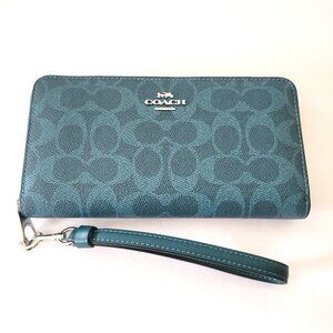 Coach CW778 Long Zip Around Wallet Signature Coated Canvas Aquamarine Clutch